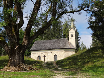 Die neugotische Nußlbergkapelle